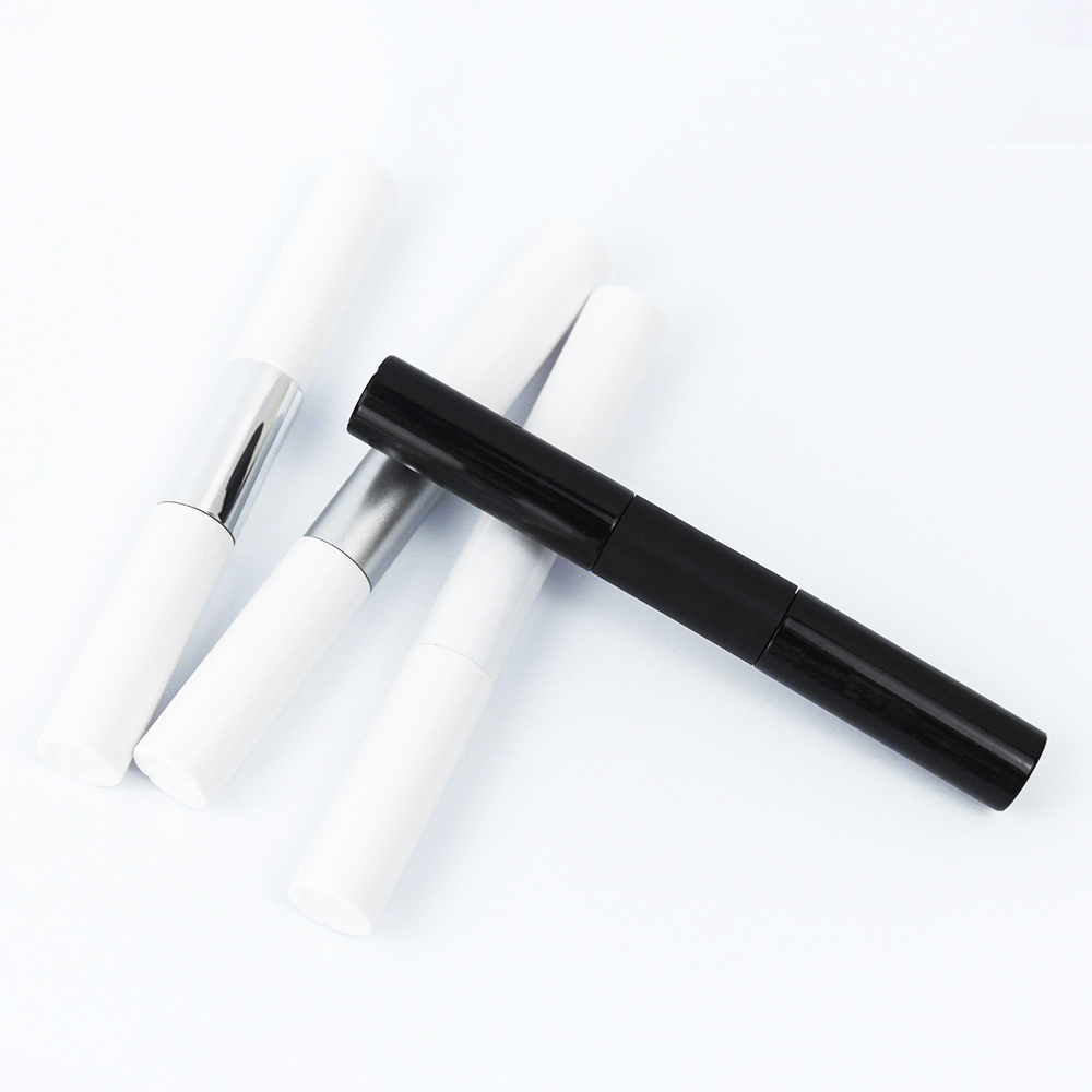 Por que Lash Bond e Seal Lash Glue para Lash Clusters são essenciais para sua bolsa de maquiagem